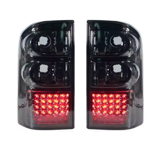 Coppia Fanali / Fari Posteriori fumé NERI per Nissan Patrol GR Y61