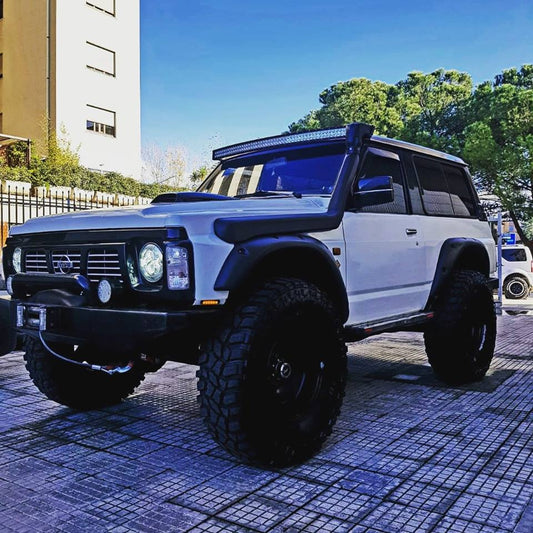 Parafanghi allargati Nissan Patrol GR Y60 +10CM