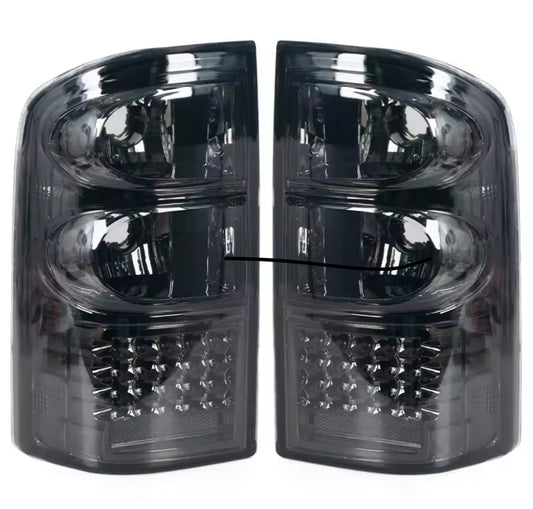 Fanali / Fari Posteriori fumé NERI per Nissan Patrol GR Y61