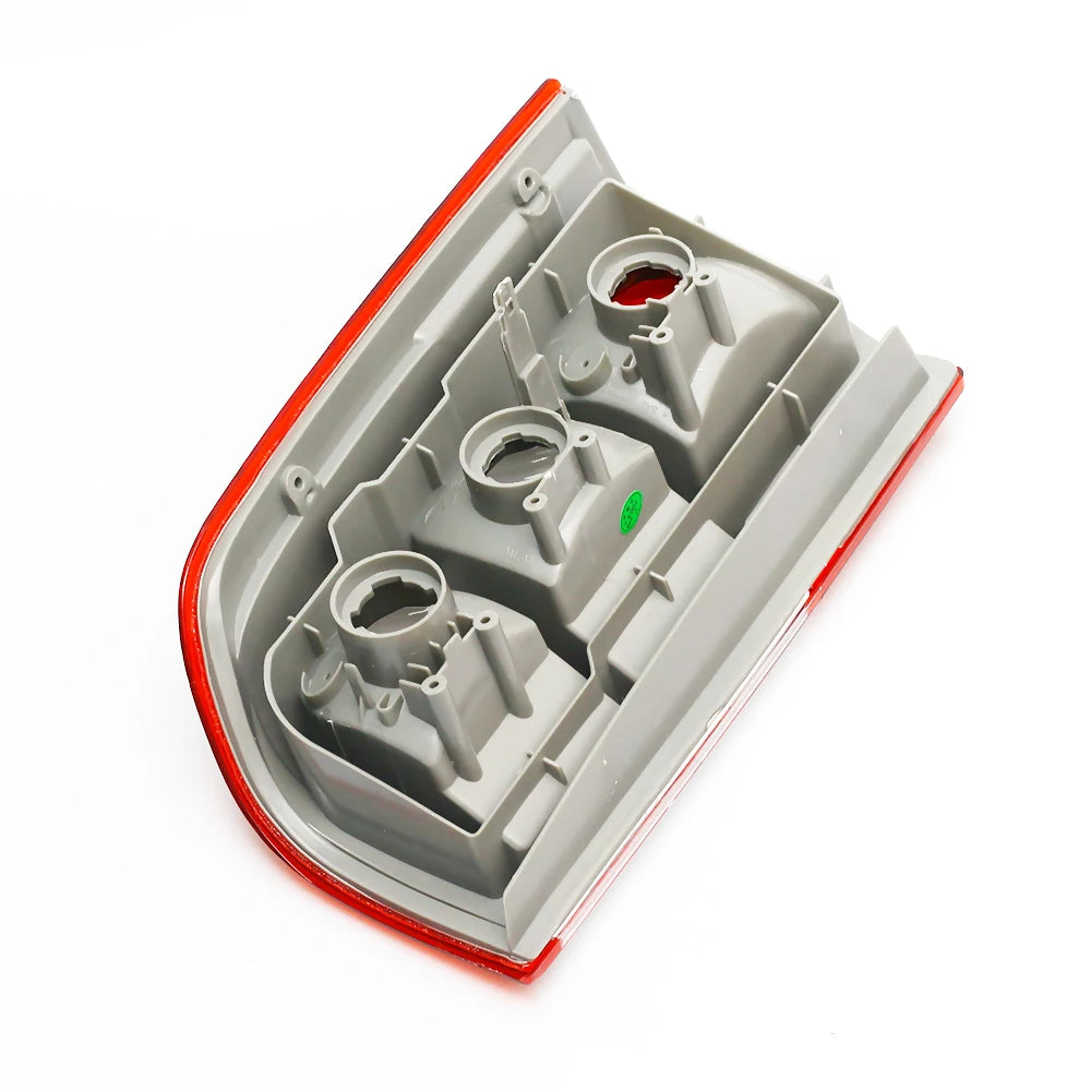 Coppia Fanali / Fari Posteriori ORIGINALI per Nissan Patrol GR Y61